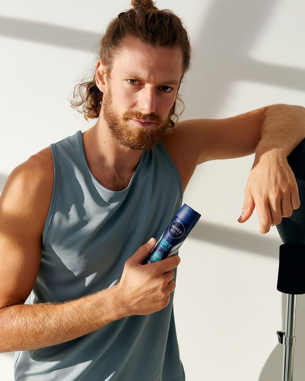 Men Dry Fresh Deodorant Spray 200 ml von Nivea - imagen 2 de 3