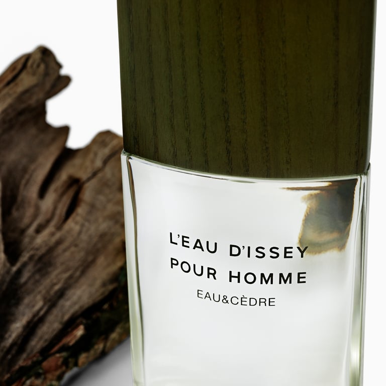 L'Eau D'Issey Pour Homme Eau & Cedre EDT 100 ml de Issey Miyake - imagen 4 de 17