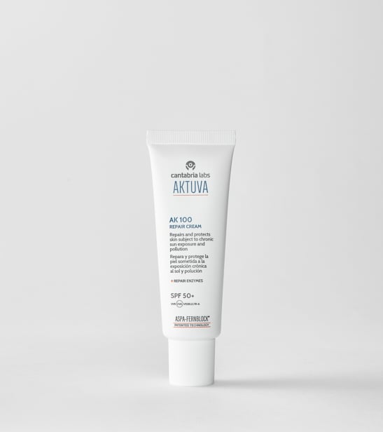 Heliocare AK 100 Crema Reparadora