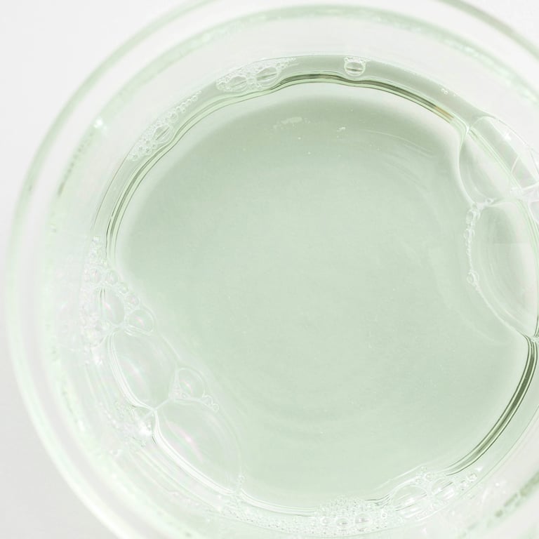 Green Plum Refreshing Toner - imagen 5 de 8