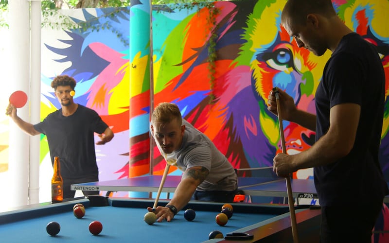 Dealflow Brokerage screenshot 1