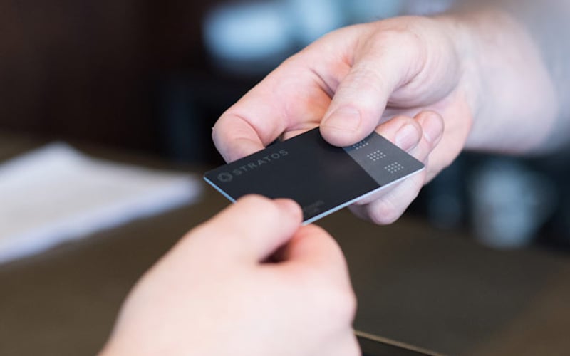 Stratos Card screenshot 2