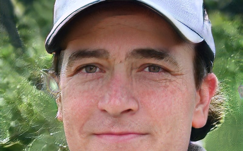 This Person Does Not Exist screenshot 3