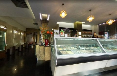 Gelateria Roberto Firenze — Ice cream shop in Outer Florence · Florence