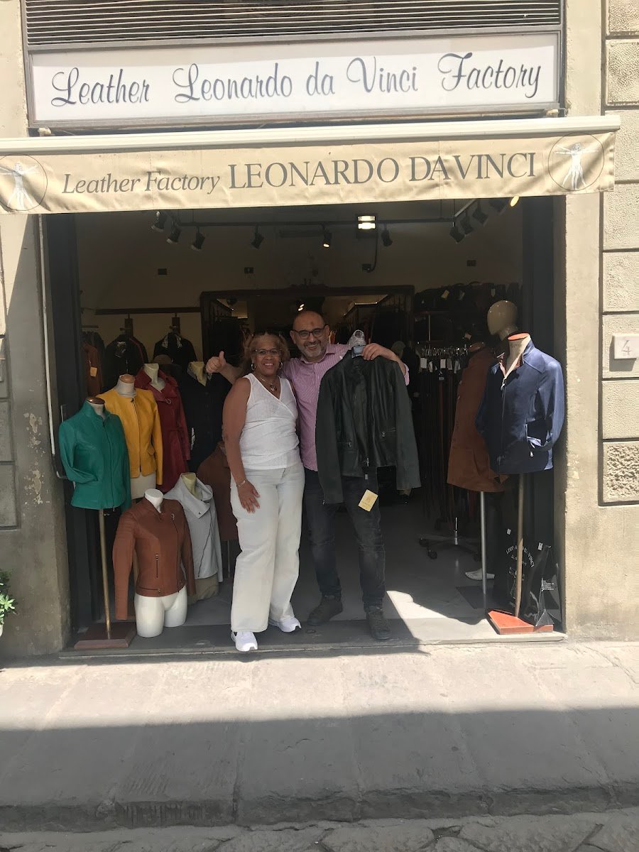 Leonardo da Vinci Leather Factory — Store in Centro Storico, Florence