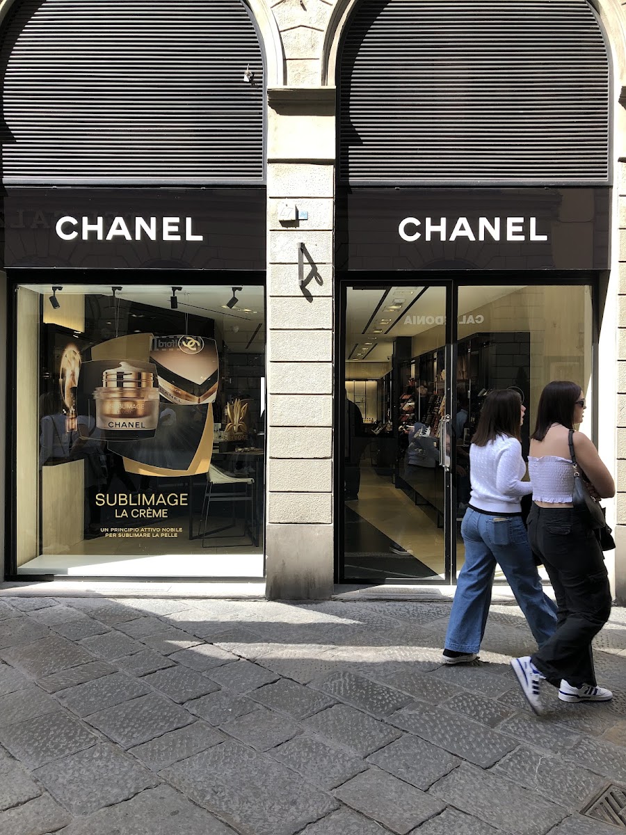 CHANEL — Store in Centro Storico, Florence