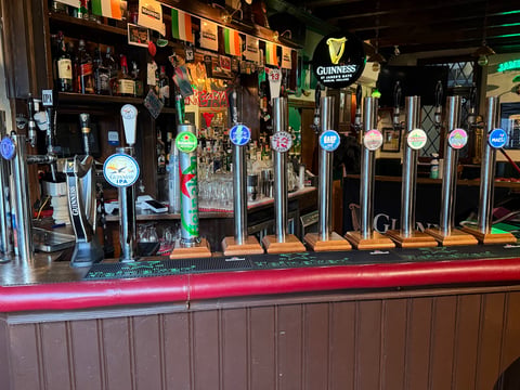 Monkeybar — Irish pub in Santa Croce · Florence