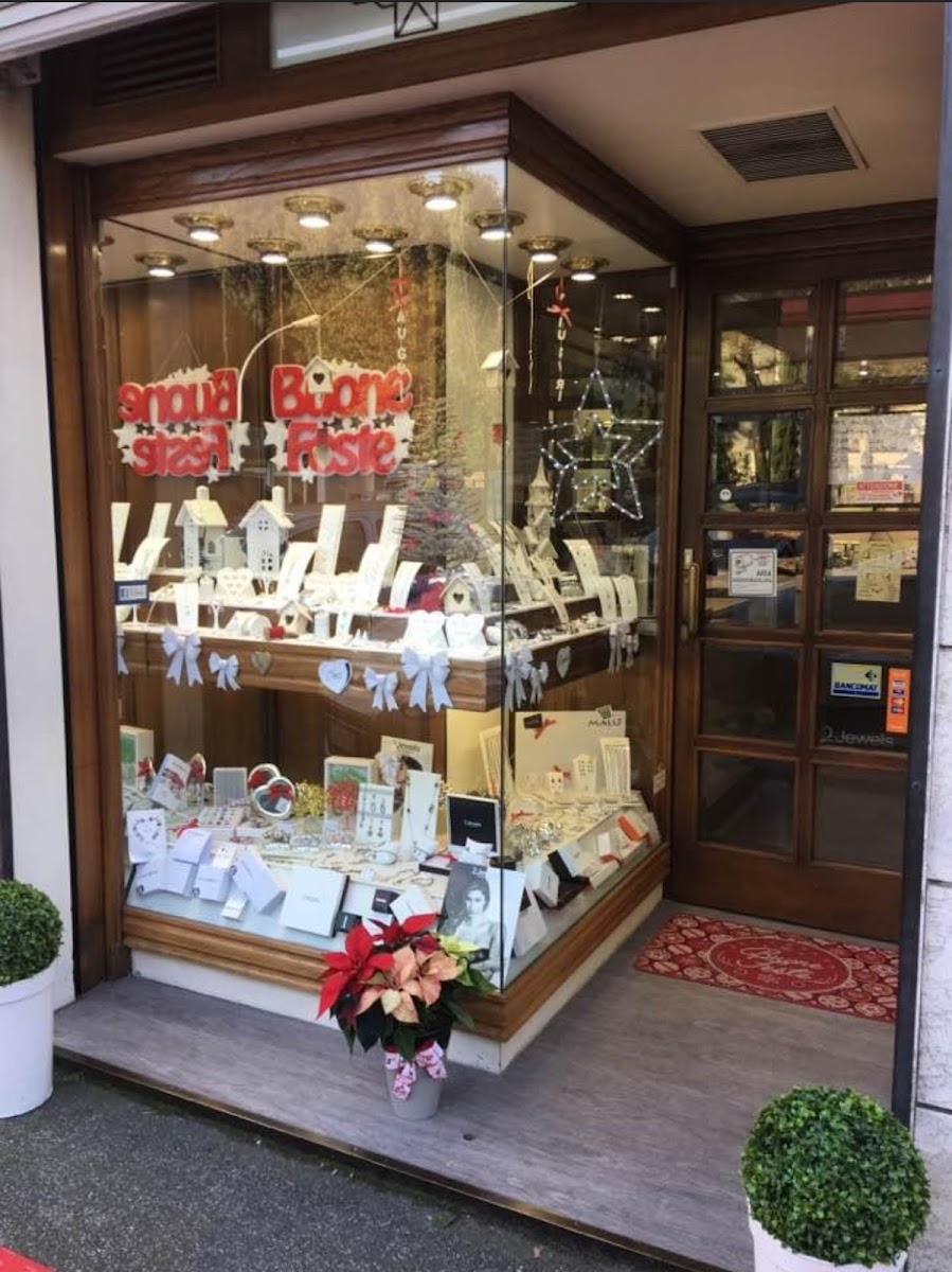 Treesse Gioielli Snc — Jewelry store in Outer Florence, Florence