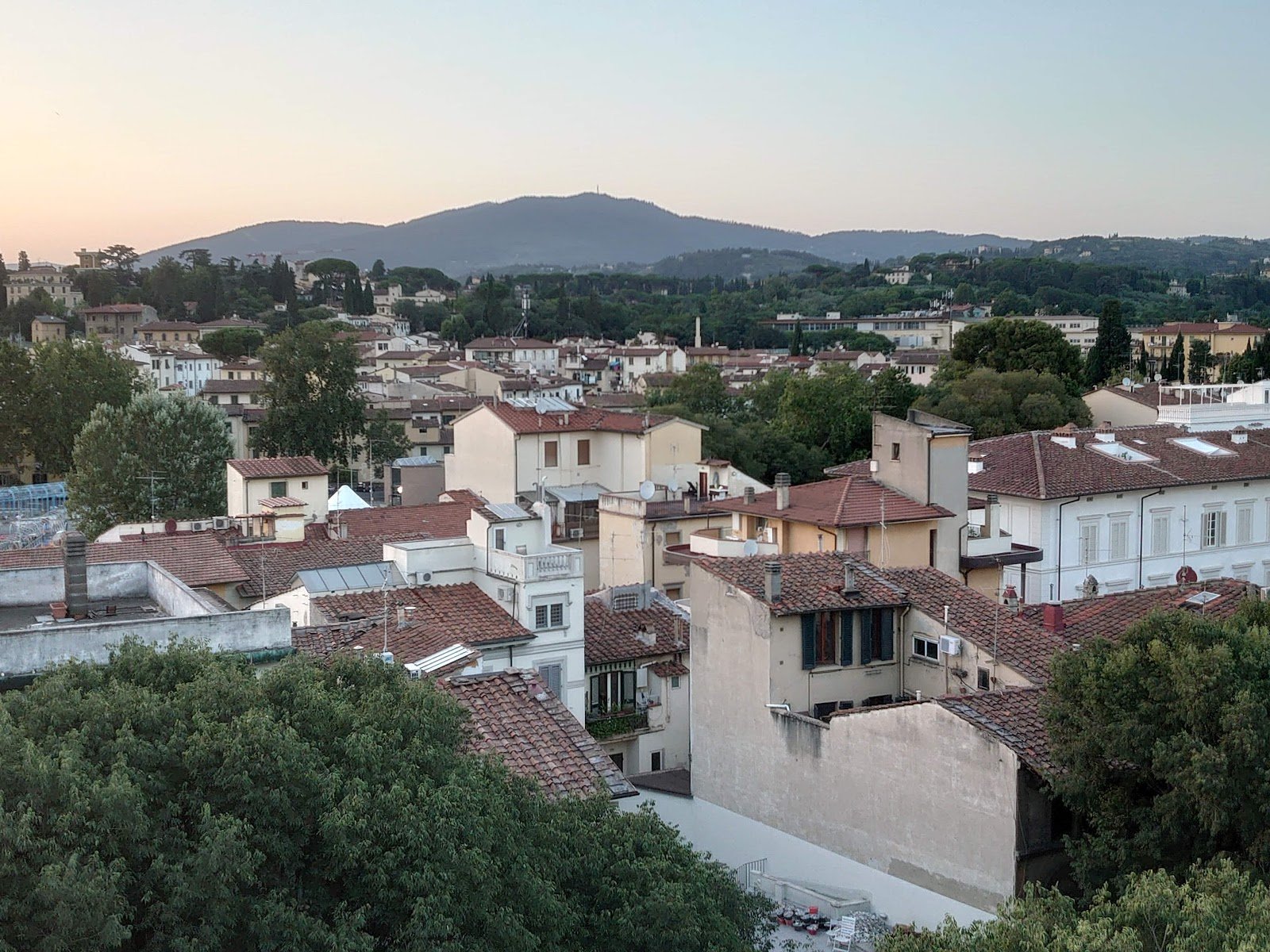 Lorena Suites & Apartments — Bed and breakfast in Outer Florence, Florence