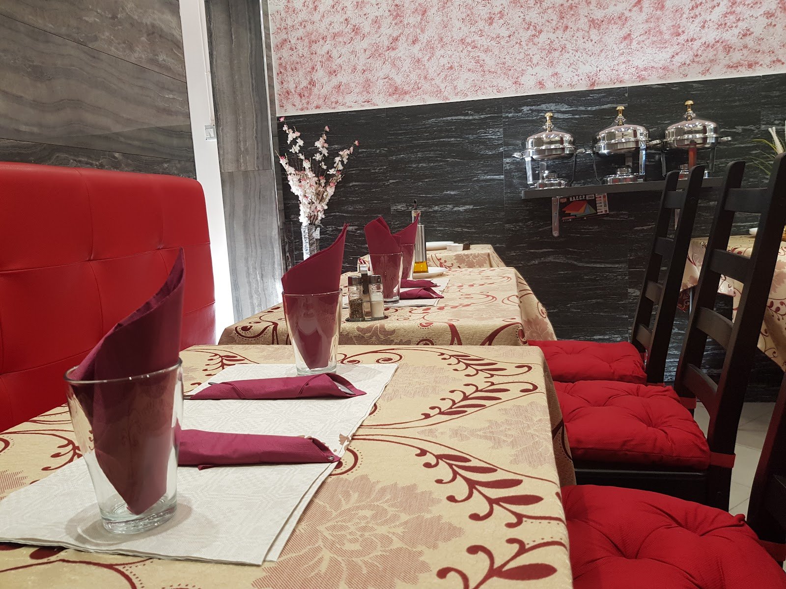 Da usman Punjabi cucina ristorante & kebab — Restaurant in Outer Florence, Florence