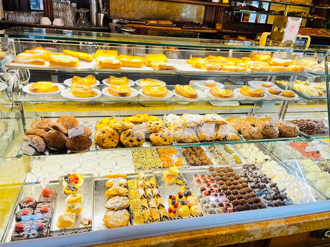 Antica Pasticceria Sieni — Cake shop in San Lorenzo · Florence