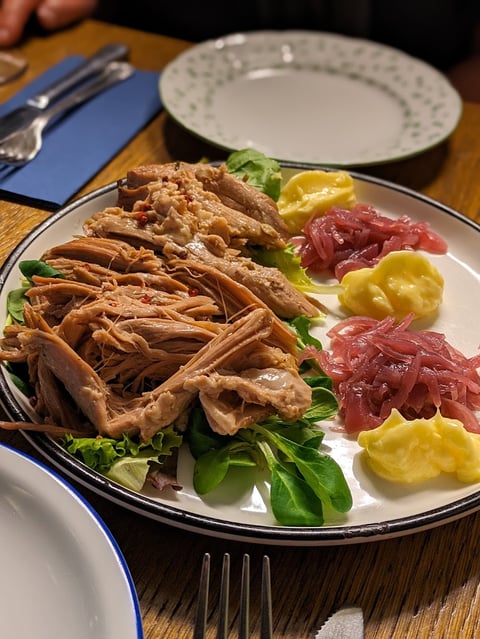 Buchetta del Vino di BABAE — Wine bar in Oltrarno · Florence