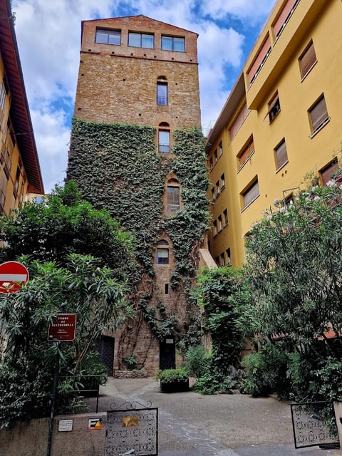 Torre dei Belfredelli — Historical landmark in Oltrarno · Florence