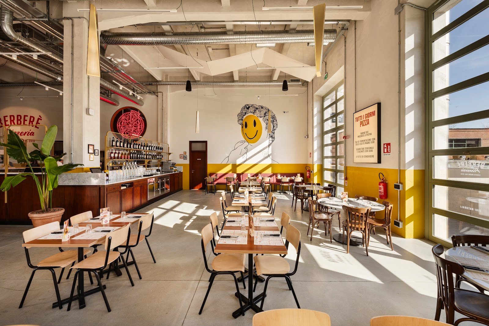 Berberè Pizzeria Manifattura Tabacchi — Pizza restaurant in Santa Maria Novella, Florence