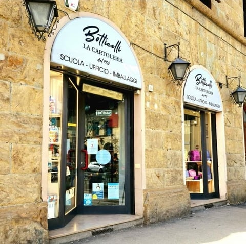 Botticelli - La Cartoleria dal 1950 — Store in Outer Florence · Florence