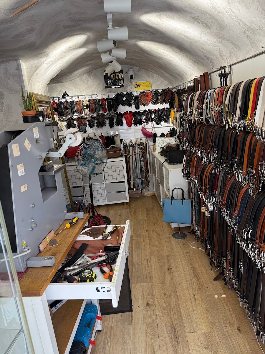 TORO FIRENZE — Store in San Lorenzo, Florence