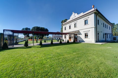 Villa Tolomei Hotel & Resort — Hotel in Outer Florence · Florence