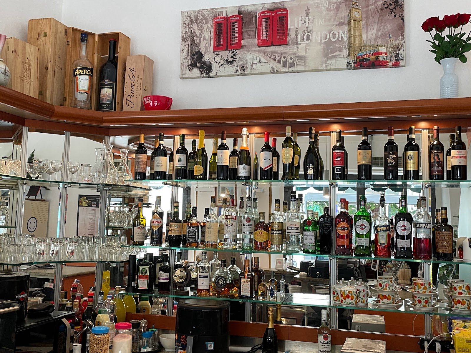 Bar dei Cavalieri — Wine bar in San Lorenzo, Florence