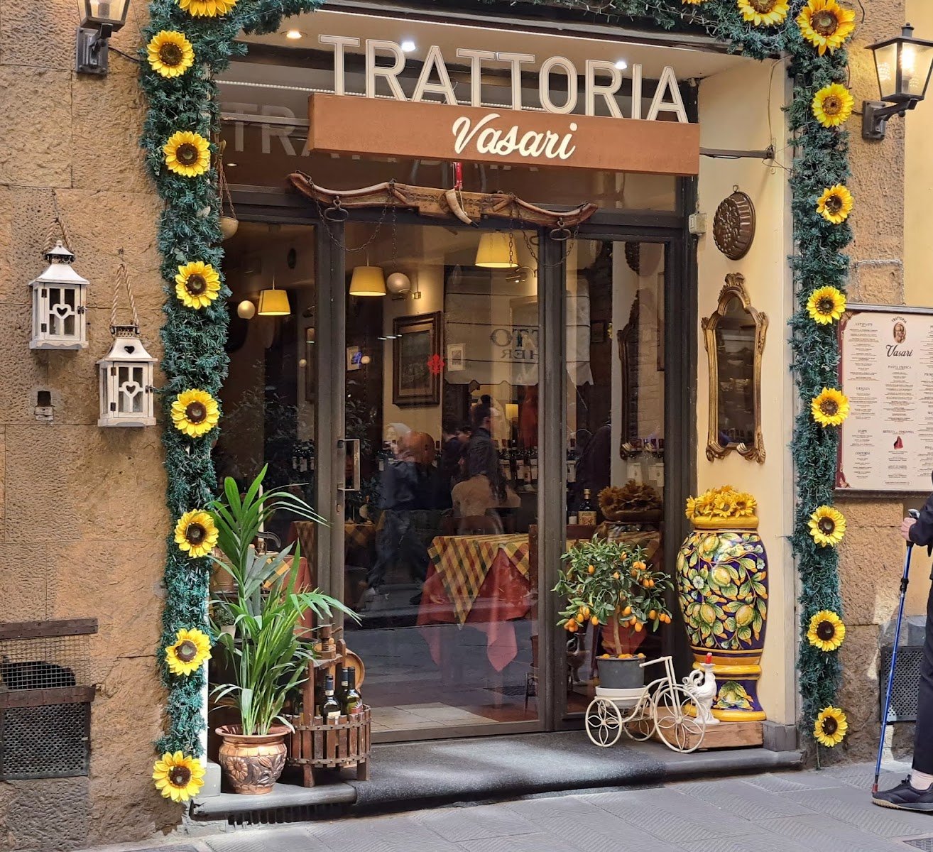 Trattoria VASARI — Italian restaurant in Oltrarno, Florence