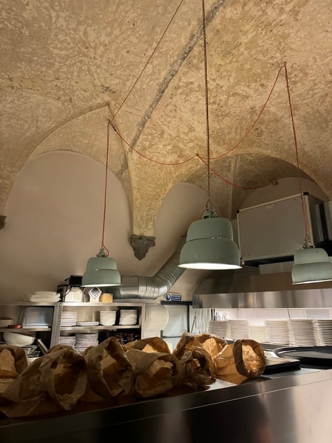 Bistrot Monaconero — Italian restaurant in Oltrarno · Florence