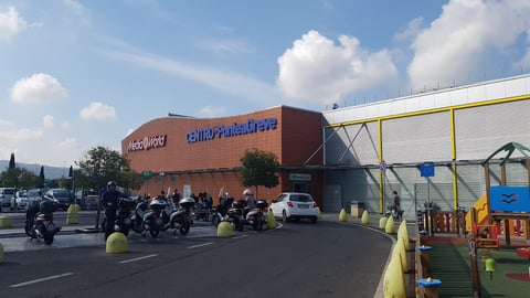 Centro commerciale Ponte a Greve — Shopping mall in Outer Florence · Florence