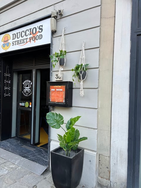 Duccio Smash Meat Sushi - Firenze — RESTAURANT in San Lorenzo · Florence