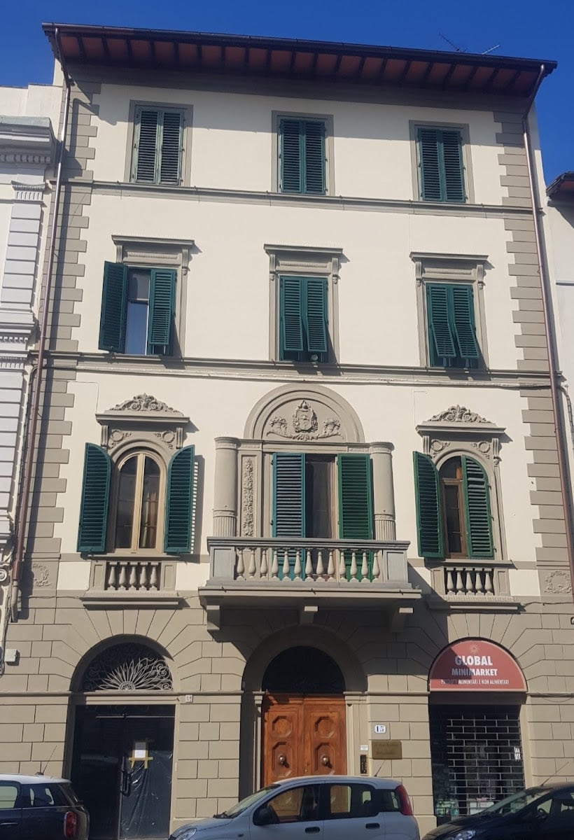 La Luna Guesthouse — Lodging in Santa Maria Novella, Florence