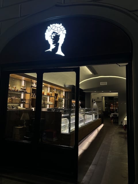 Ristorante dei Rossi Santo Spirito — Italian restaurant in Oltrarno · Florence