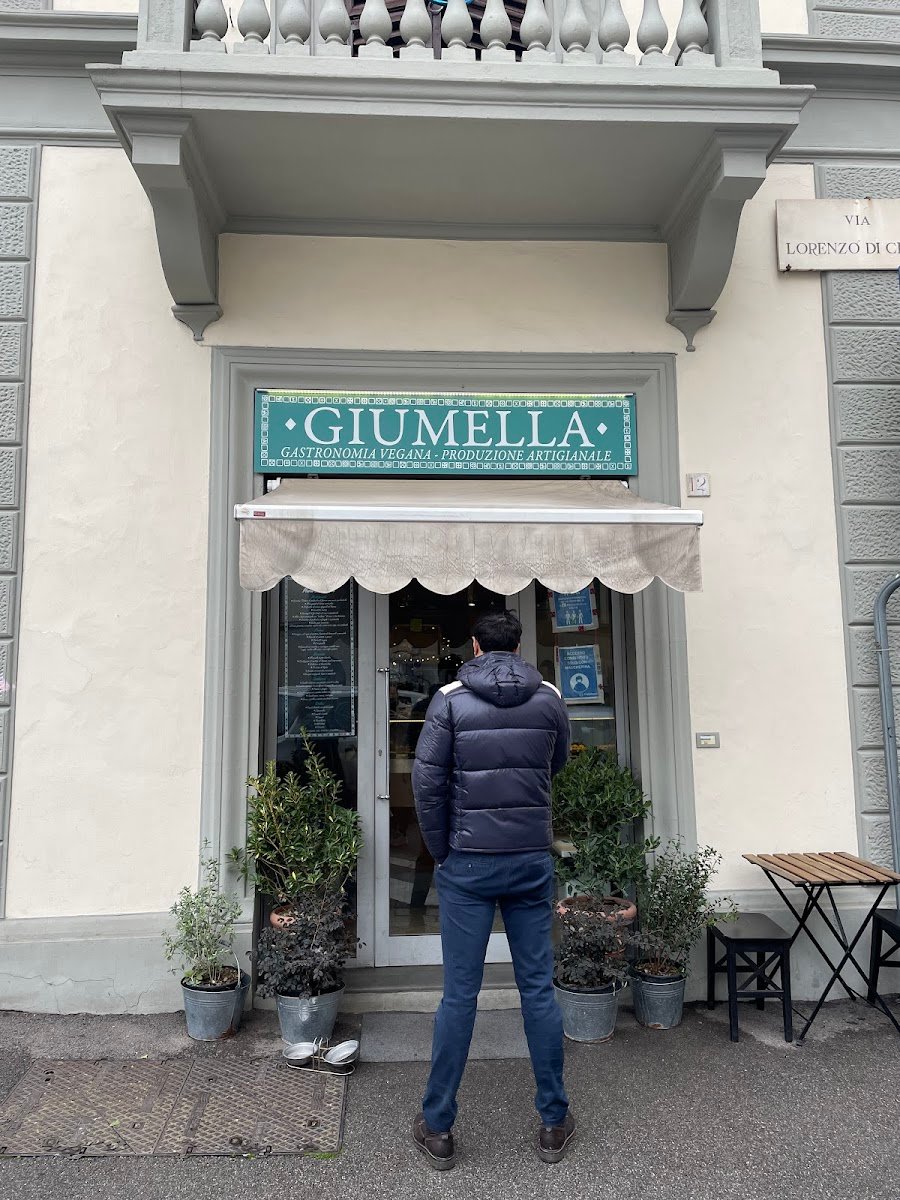 Giumella Gastronomia Vegana — RESTAURANT in Outer Florence, Florence