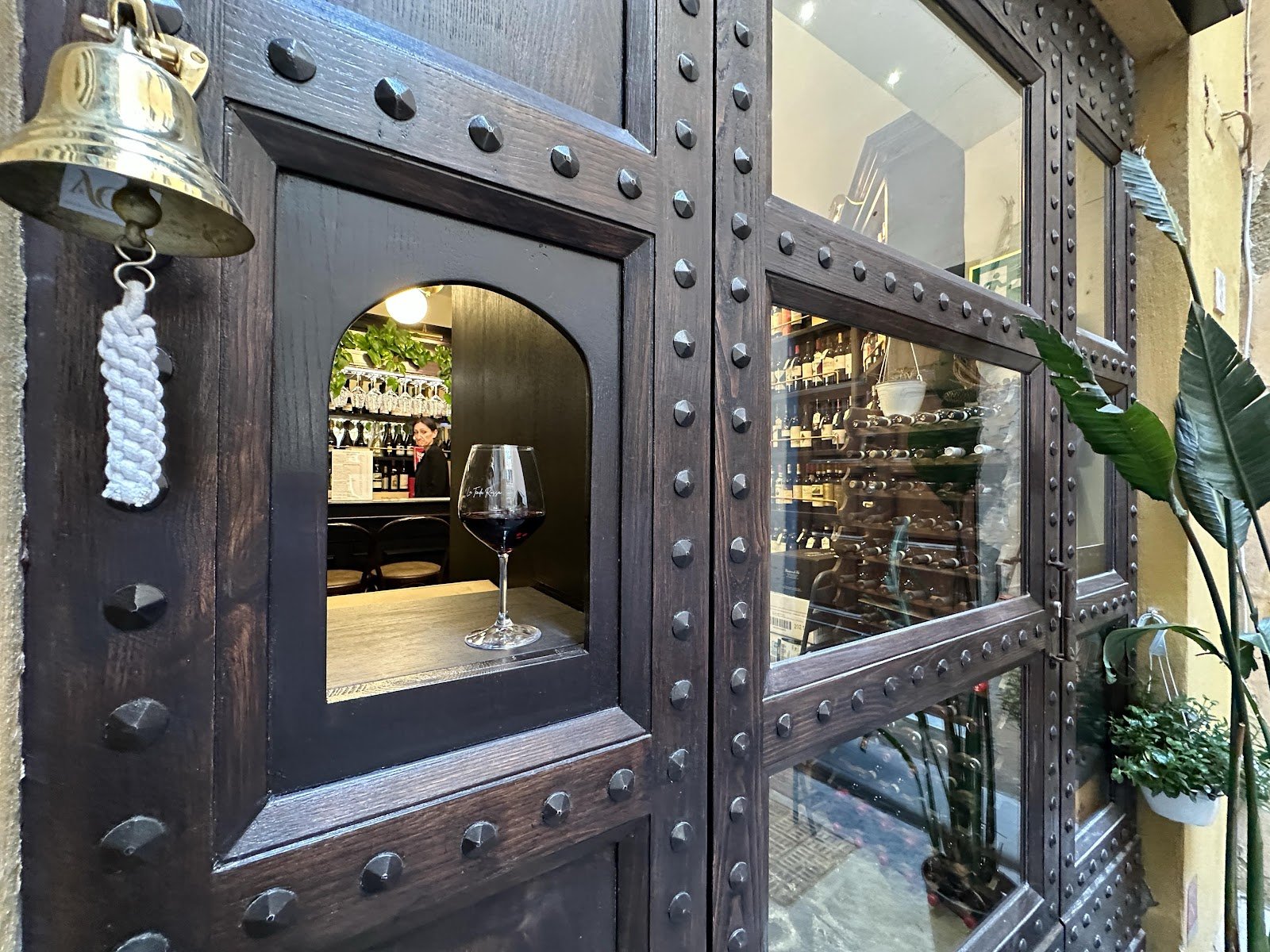 Wine Window Signoria — Wine bar in Centro Storico, Florence