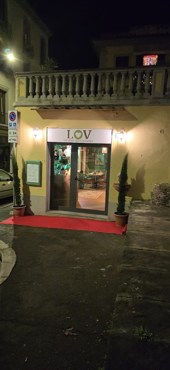 LOV Osteria Vegetariana — Restaurant in Outer Florence, Florence