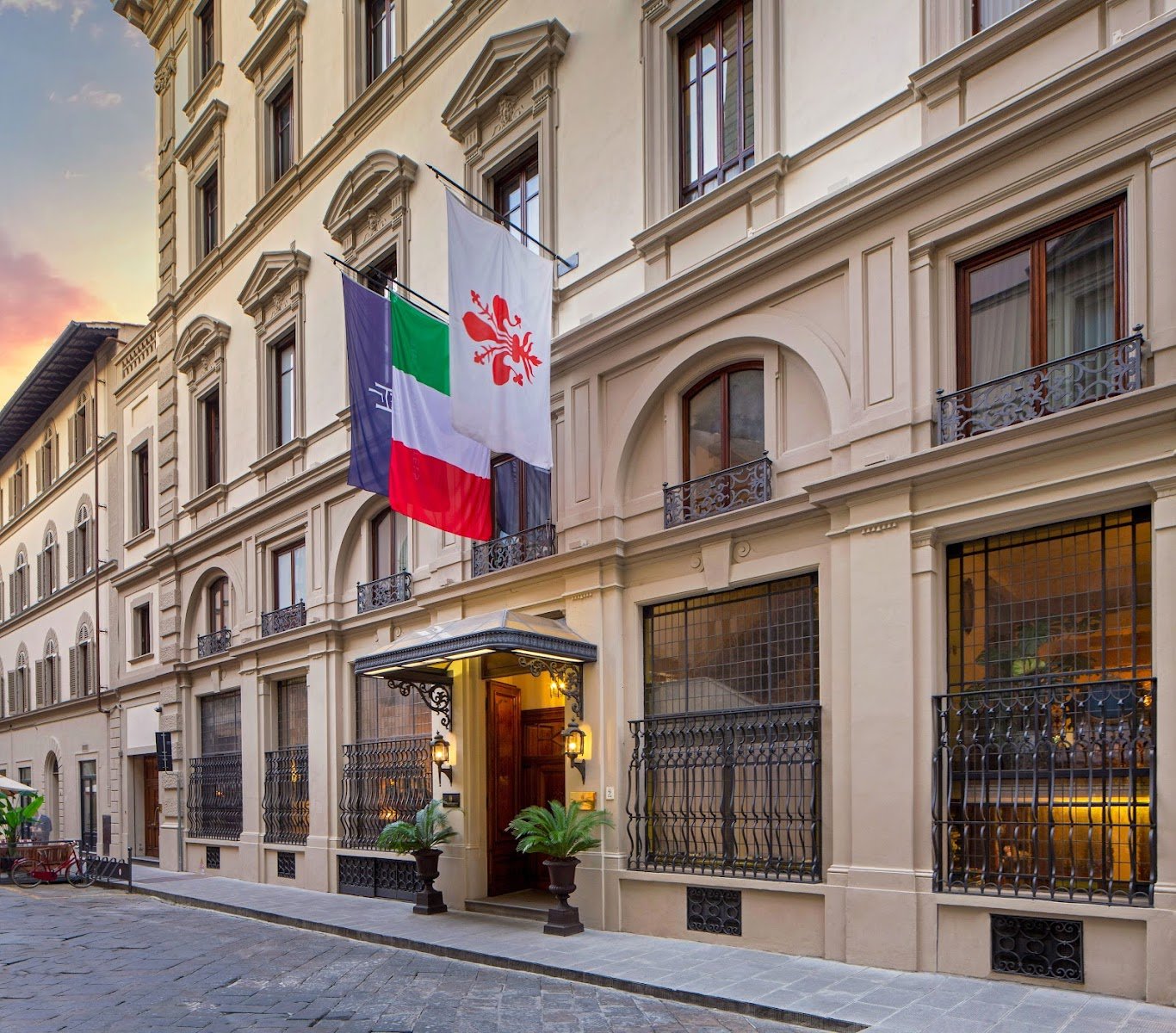 Helvetia & Bristol Firenze - Starhotels Collezione — Hotel in Centro Storico, Florence