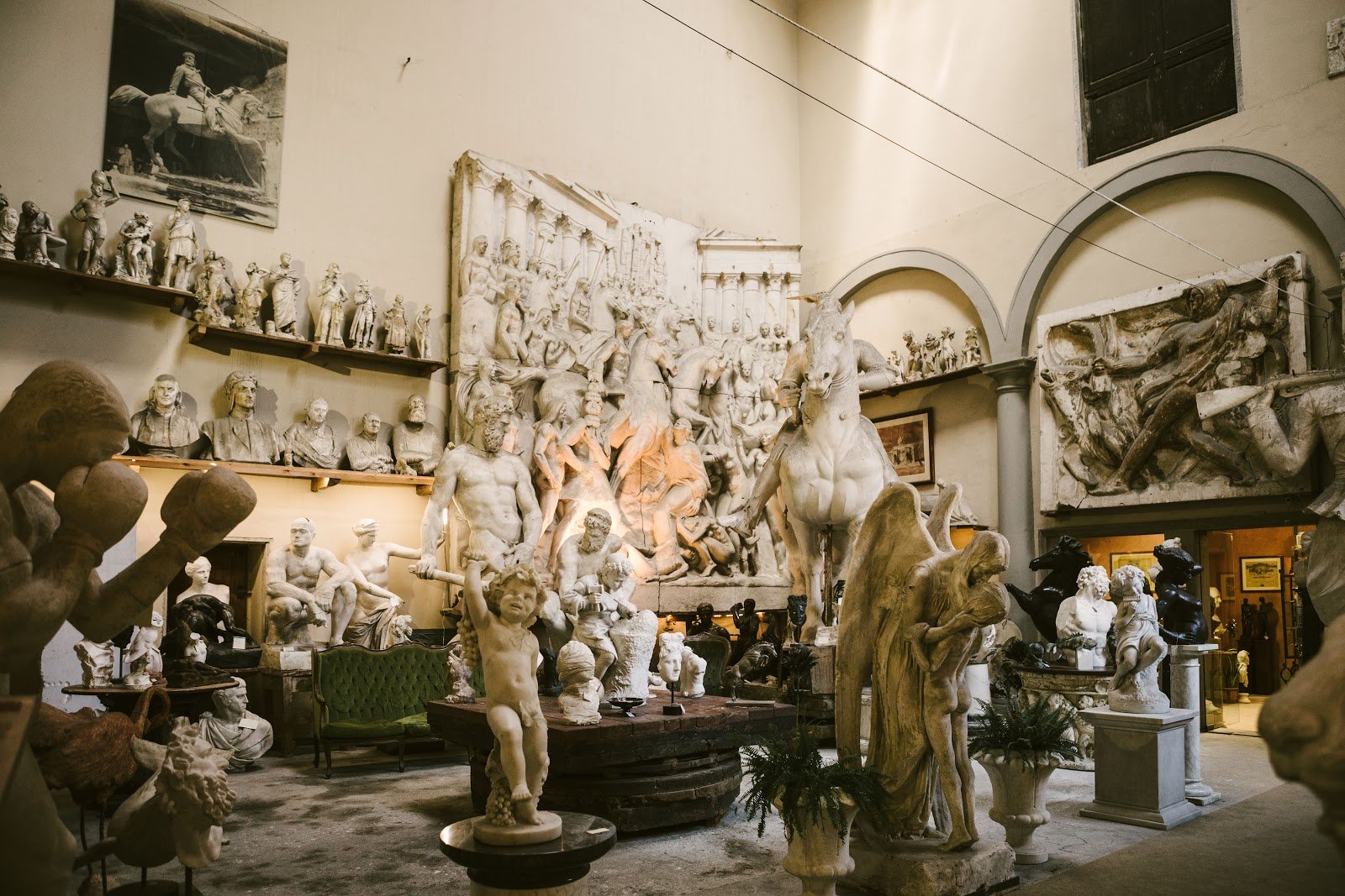 Studio Galleria Romanelli — Art gallery in Oltrarno, Florence