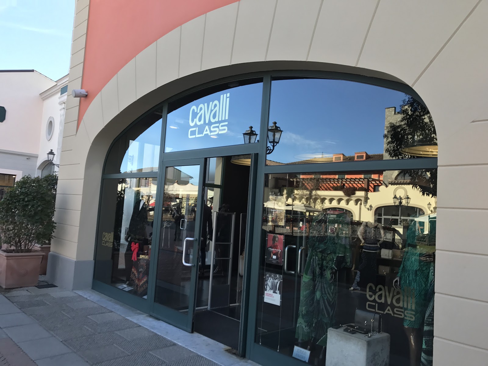 Outlet Barberino — Shopping mall in Outer Florence, Florence