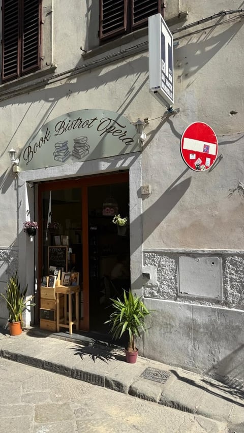 Book Opera — Bar in Santa Croce · Florence