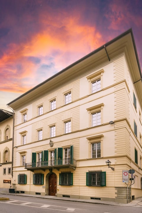 Dimora Italia Firenze — Lodging in Santa Croce · Florence