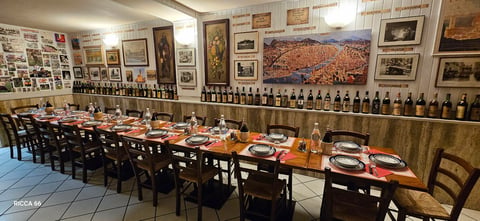 Trattoria La Grotta Parri — Italian restaurant in Outer Florence · Florence
