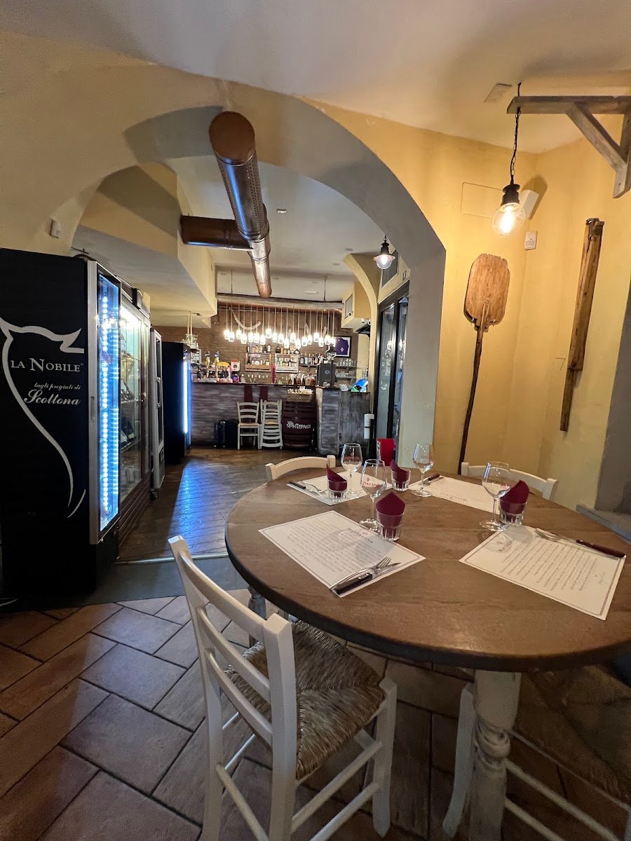 Mattacena — Restaurant in Santa Maria Novella, Florence