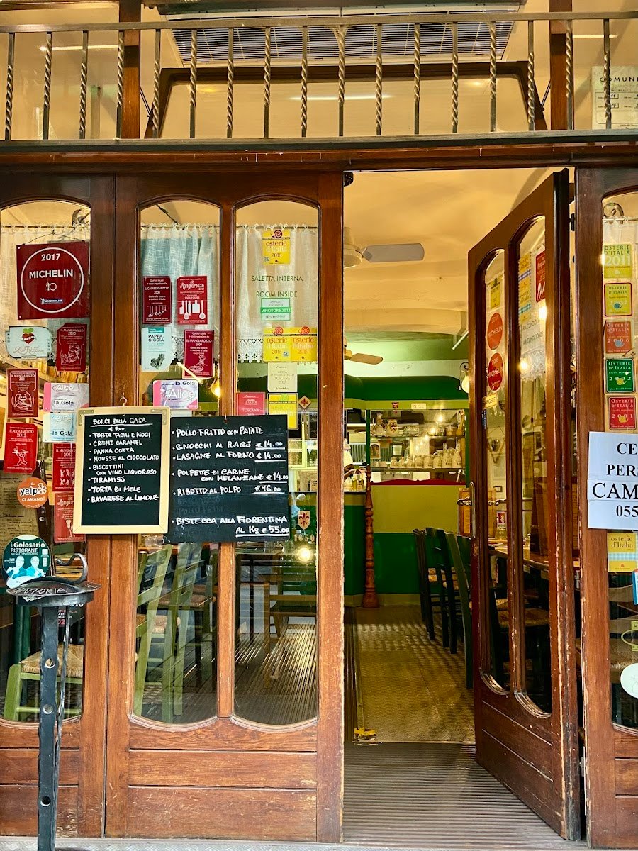 Al Tranvai — Italian restaurant in Oltrarno, Florence