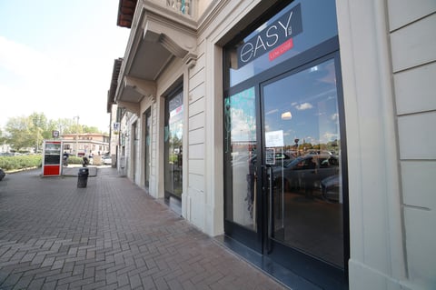 Easy&Co Outlet Uomo/Donna — Clothing store in Outer Florence · Florence