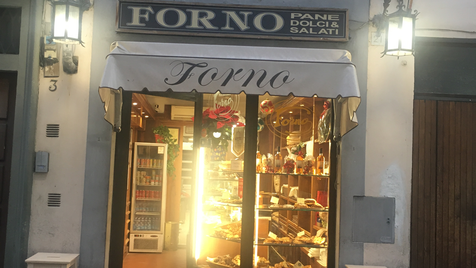 Forno Bruschi Ivana Hemp — Bakery in San Lorenzo, Florence