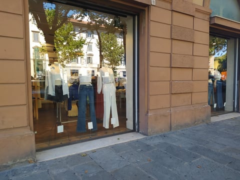 Subdued — Clothing store in San Marco · Florence