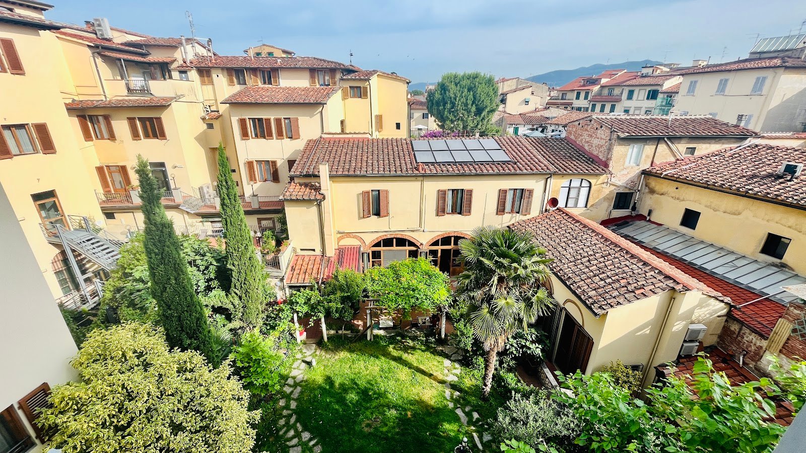 Hostel Archi Rossi — HOTEL in Santa Maria Novella, Florence