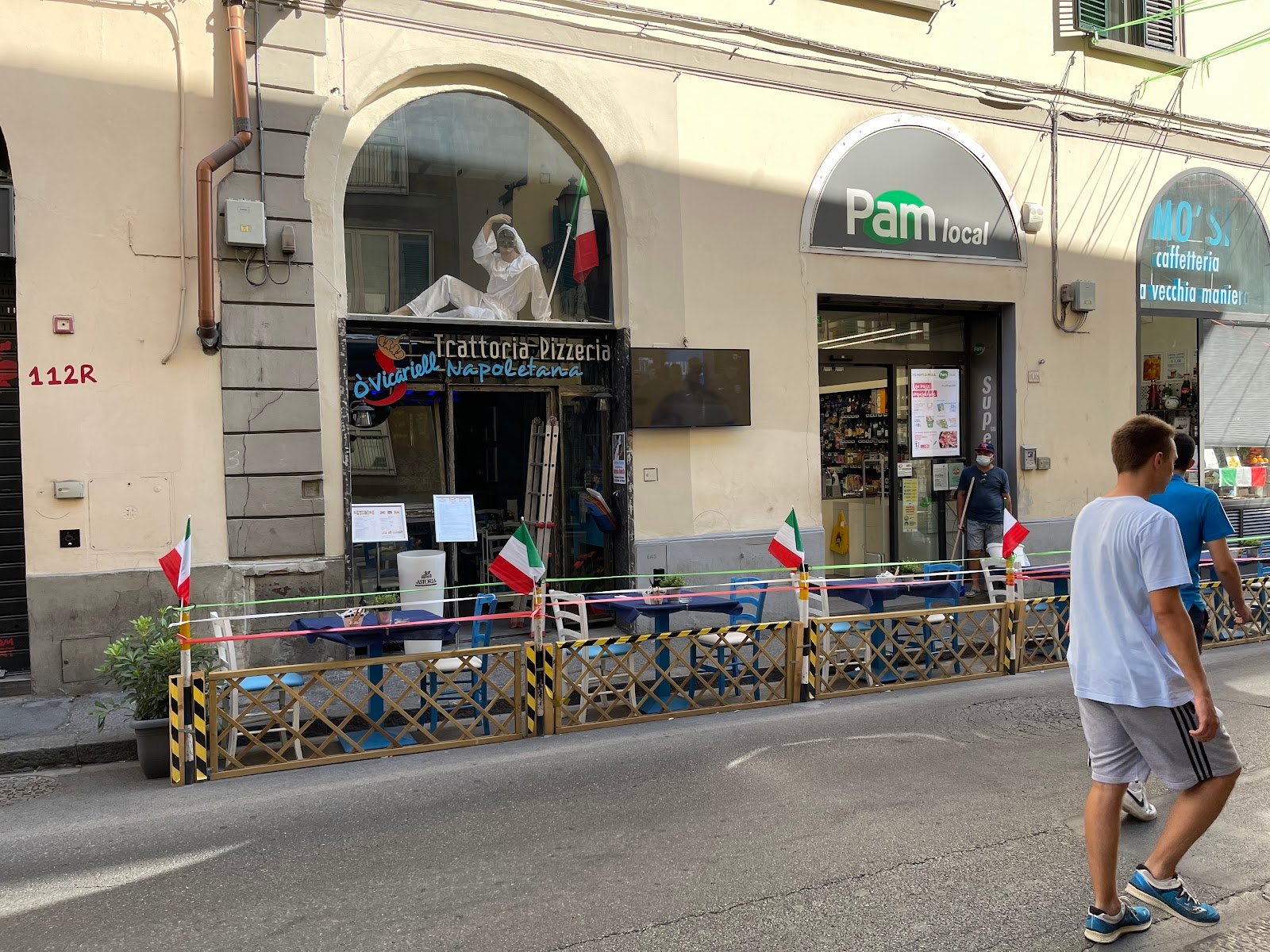 Mò Sì caffetteria alla vecchia maniera — Cafeteria in San Lorenzo, Florence