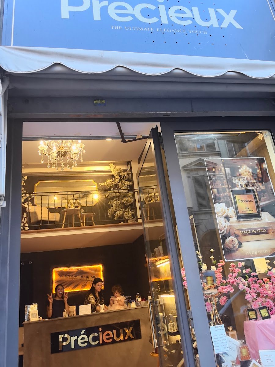 Précieux — Clothing store in San Lorenzo, Florence