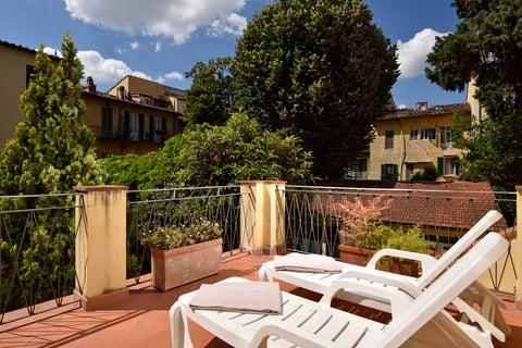FH55 Med Guesthouse — Hotel in Outer Florence · Florence