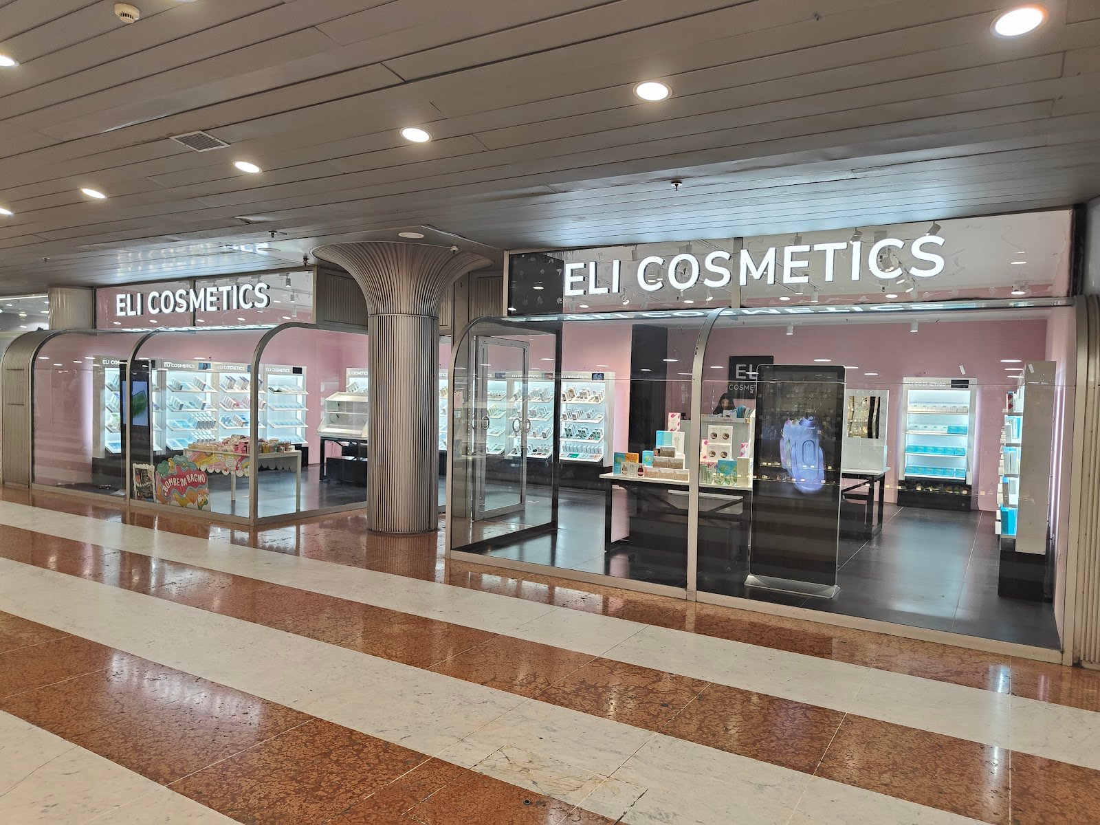 Eli Cosmetics — Cosmetics store in Santa Maria Novella, Florence