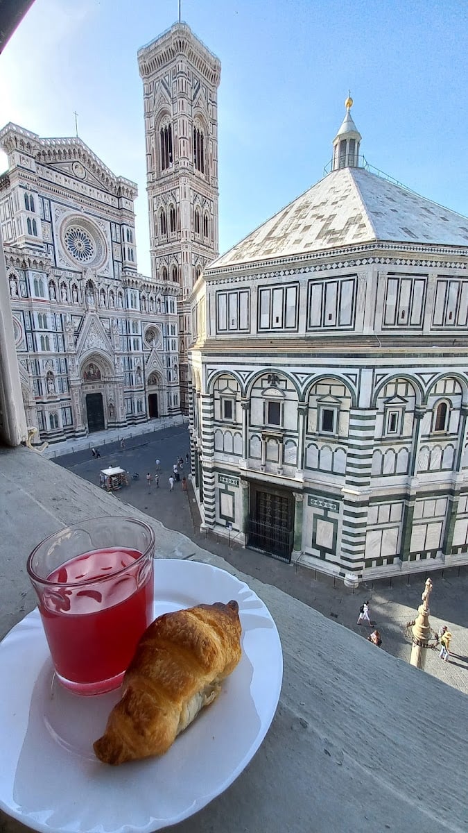 B&B Duomo View — Bed and breakfast in Centro Storico, Florence