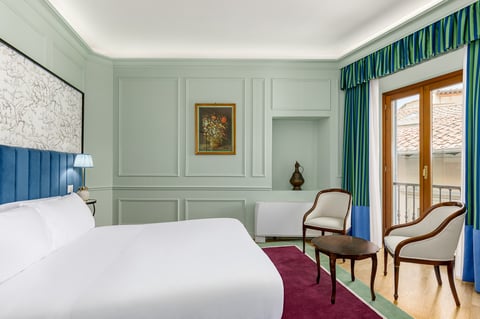 Room Mate Collection Isabella, Florence — Hotel in Santa Maria Novella · Florence