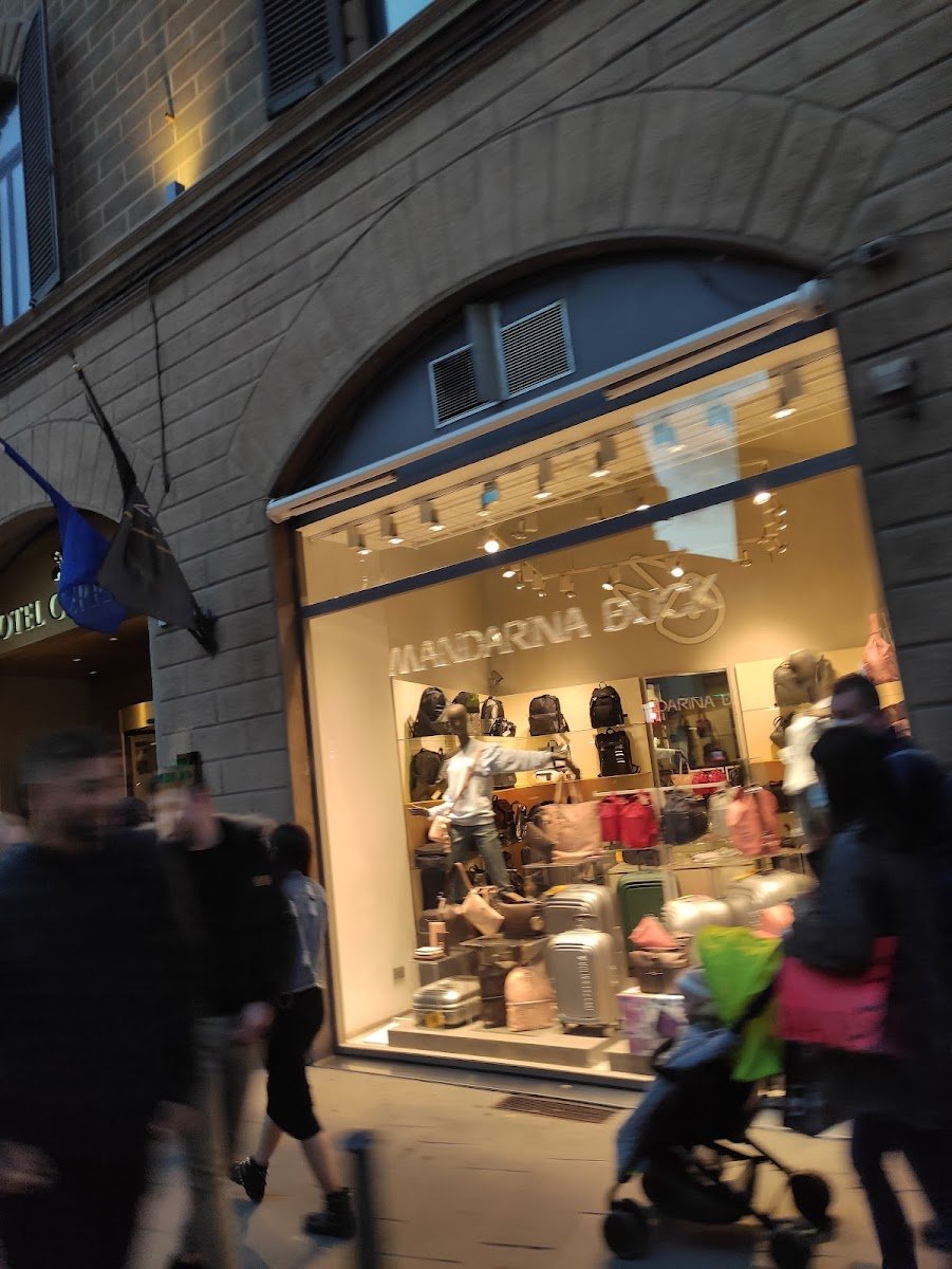 Mandarina Duck — Store in Centro Storico, Florence